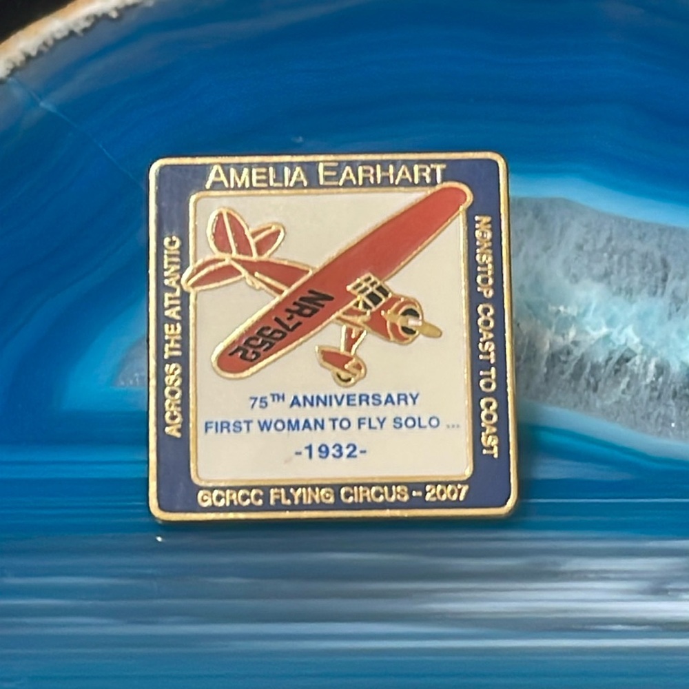 Vtg Amelia Earhart Collectable Pin, 75th Annivisary